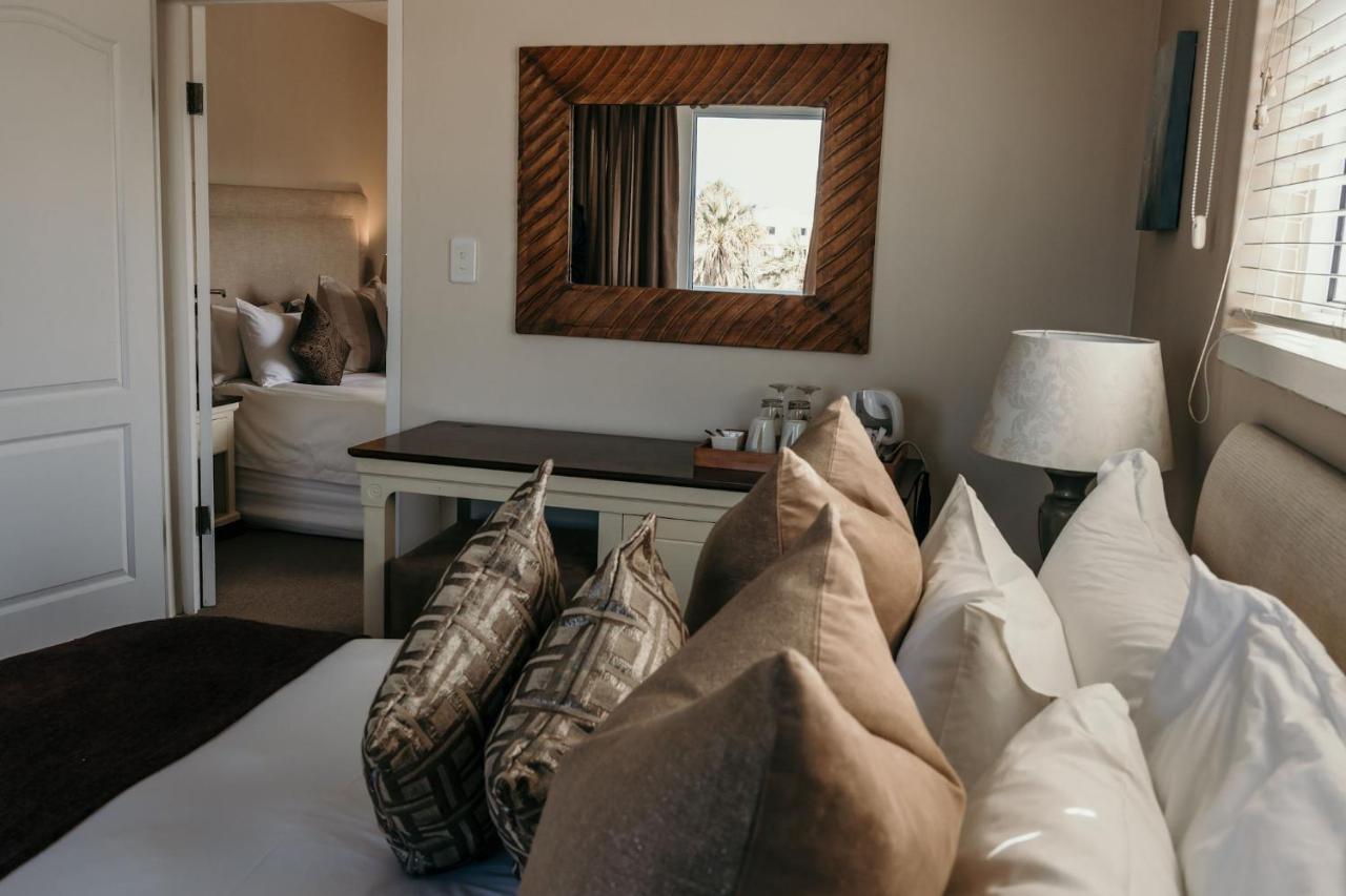 Artemis Hotel Swakopmund Buitenkant foto