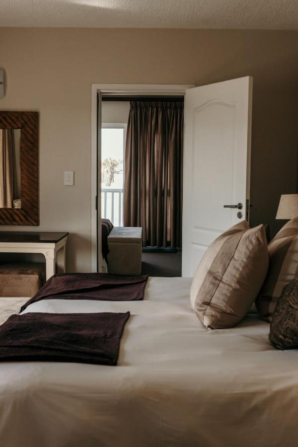 Artemis Hotel Swakopmund Buitenkant foto